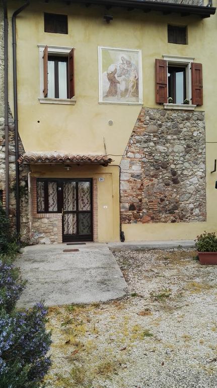 Agriturismo Licensi Del Bresa Villa Monzambano Buitenkant foto